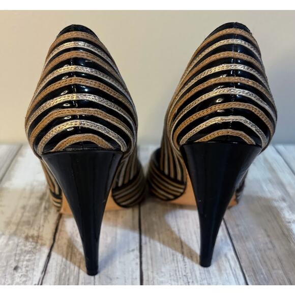 Saks Fifth Avenue Gold, Black, & Silver Peep Toe Heels‎ Size 6 - Picture 6 of 9